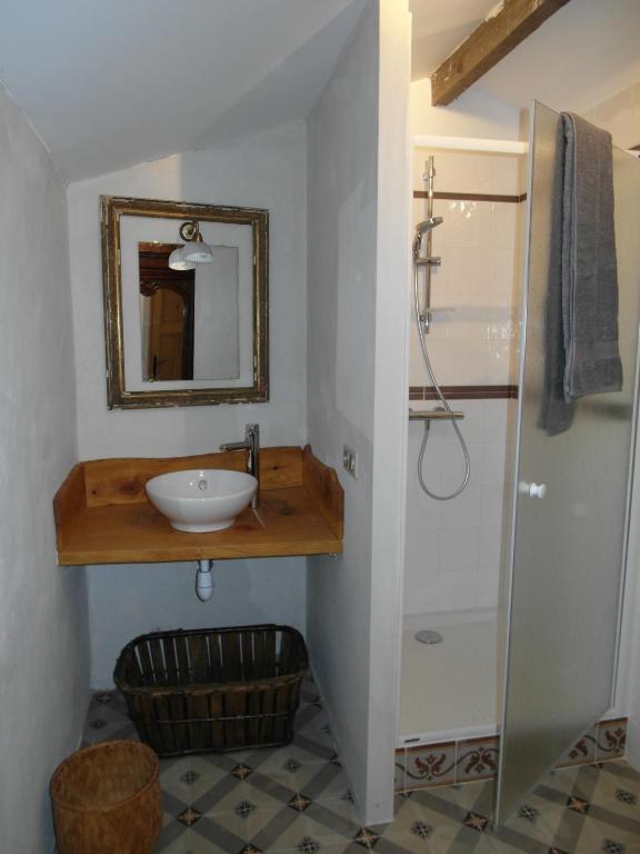 Bed and Breakfast Mas Moineau à Mézoargues Extérieur photo