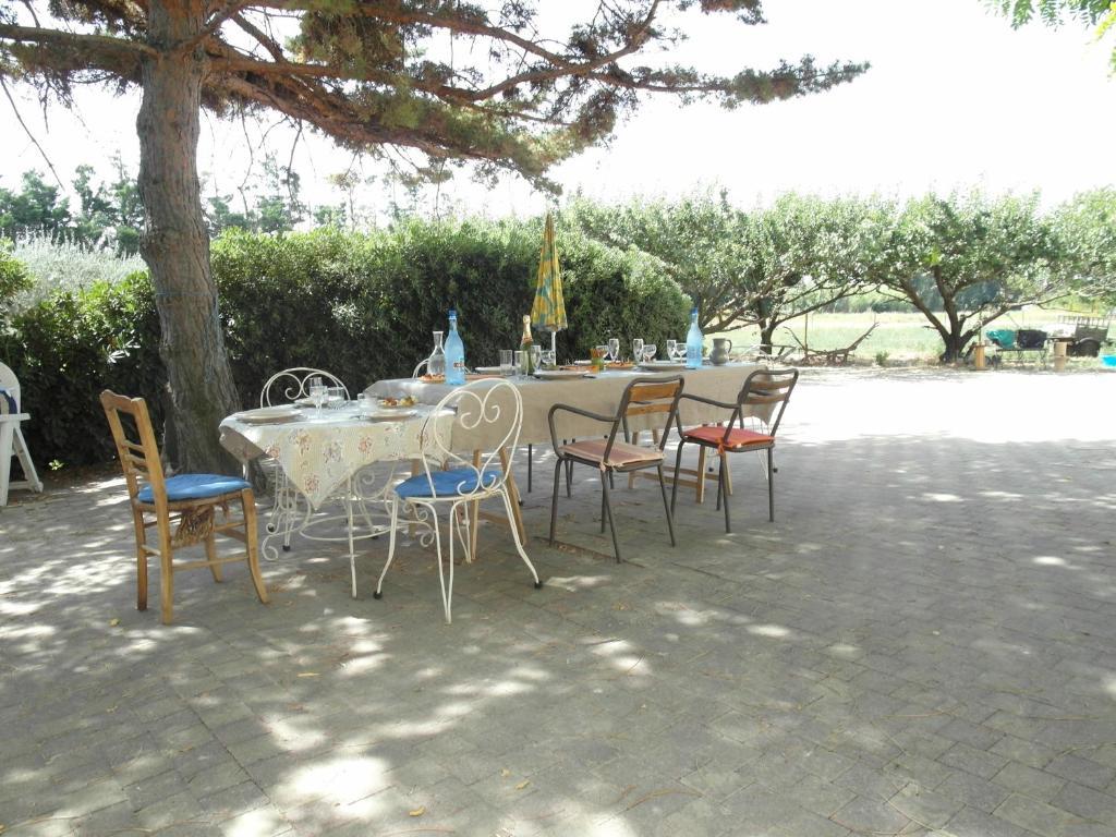 Bed and Breakfast Mas Moineau à Mézoargues Extérieur photo